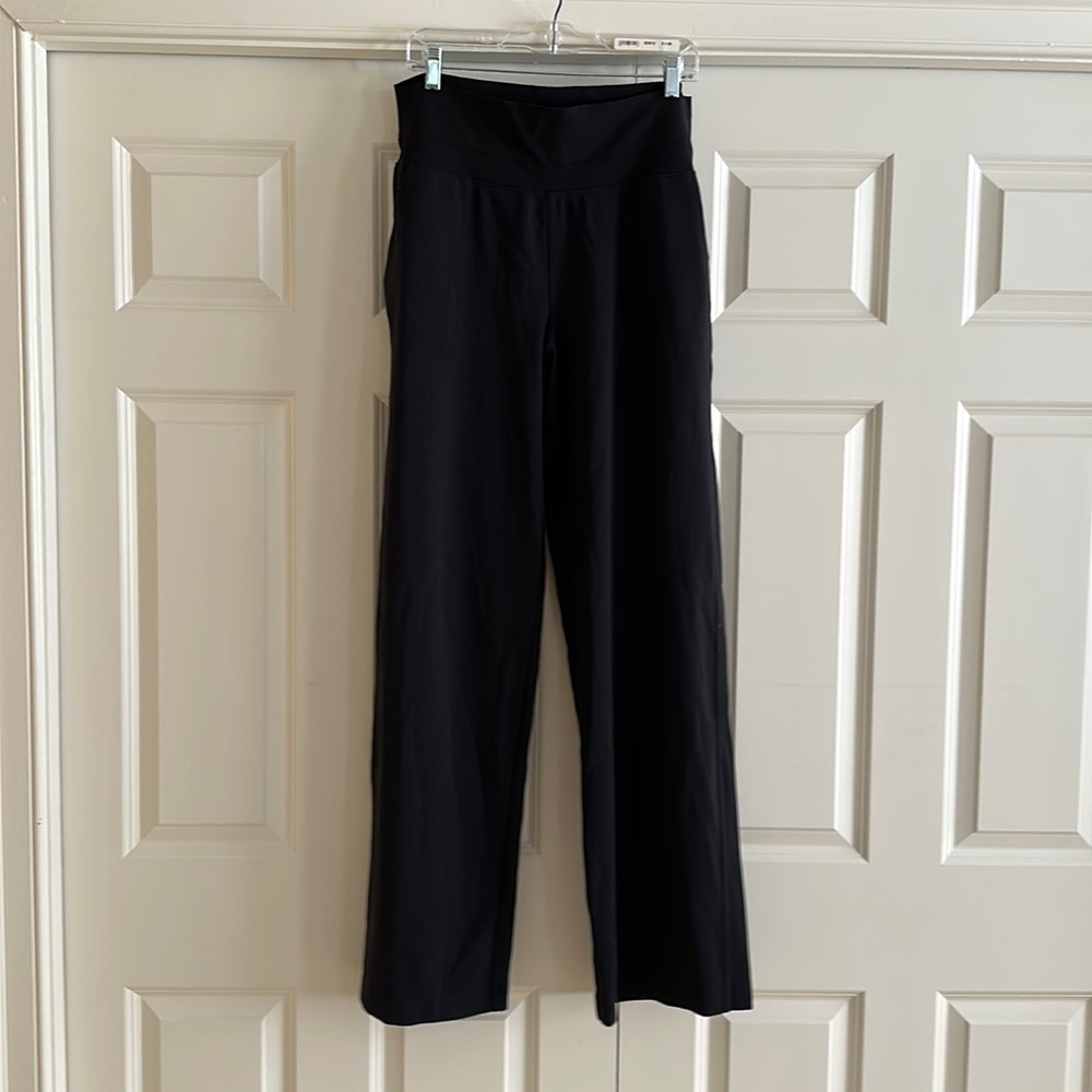 ATHLETA Venice Wide-Leg pants black size L/T. New without tags.